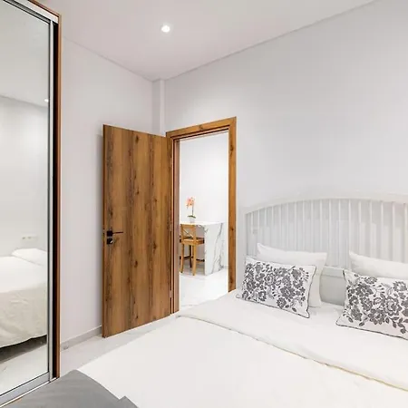 Apartment Spacious And Modern Flat At Koukaki, Near Acropolis Athens